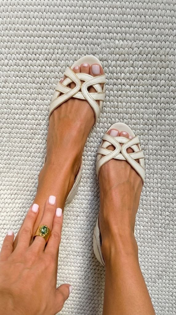 Camilla | Sandales tressées Crème Élégance