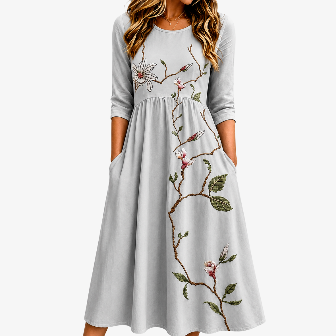 Silver Meadow Blossom | Robe Midi Fleurie à Poches