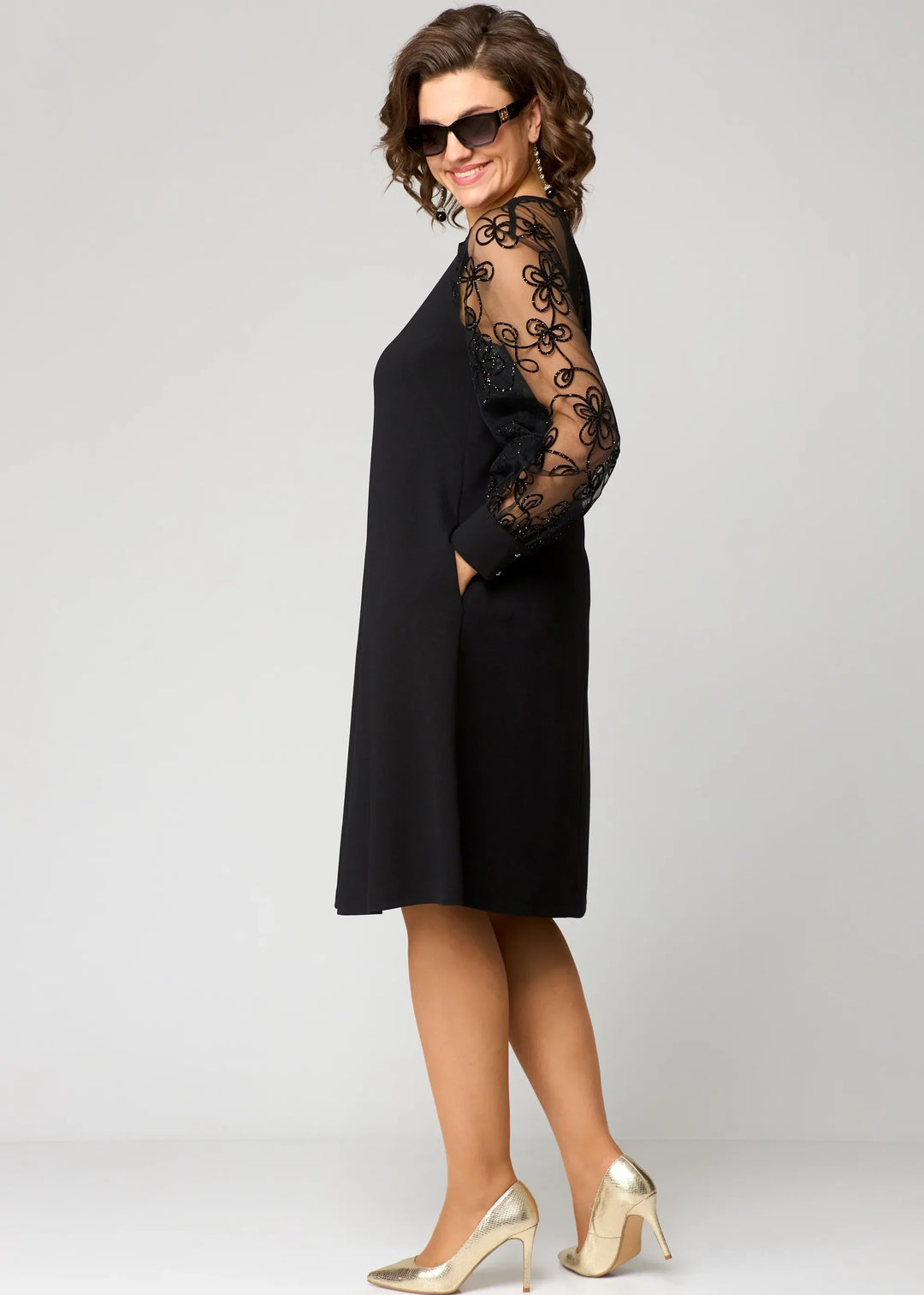 Edyth – Robe élégante en dentelle fluide